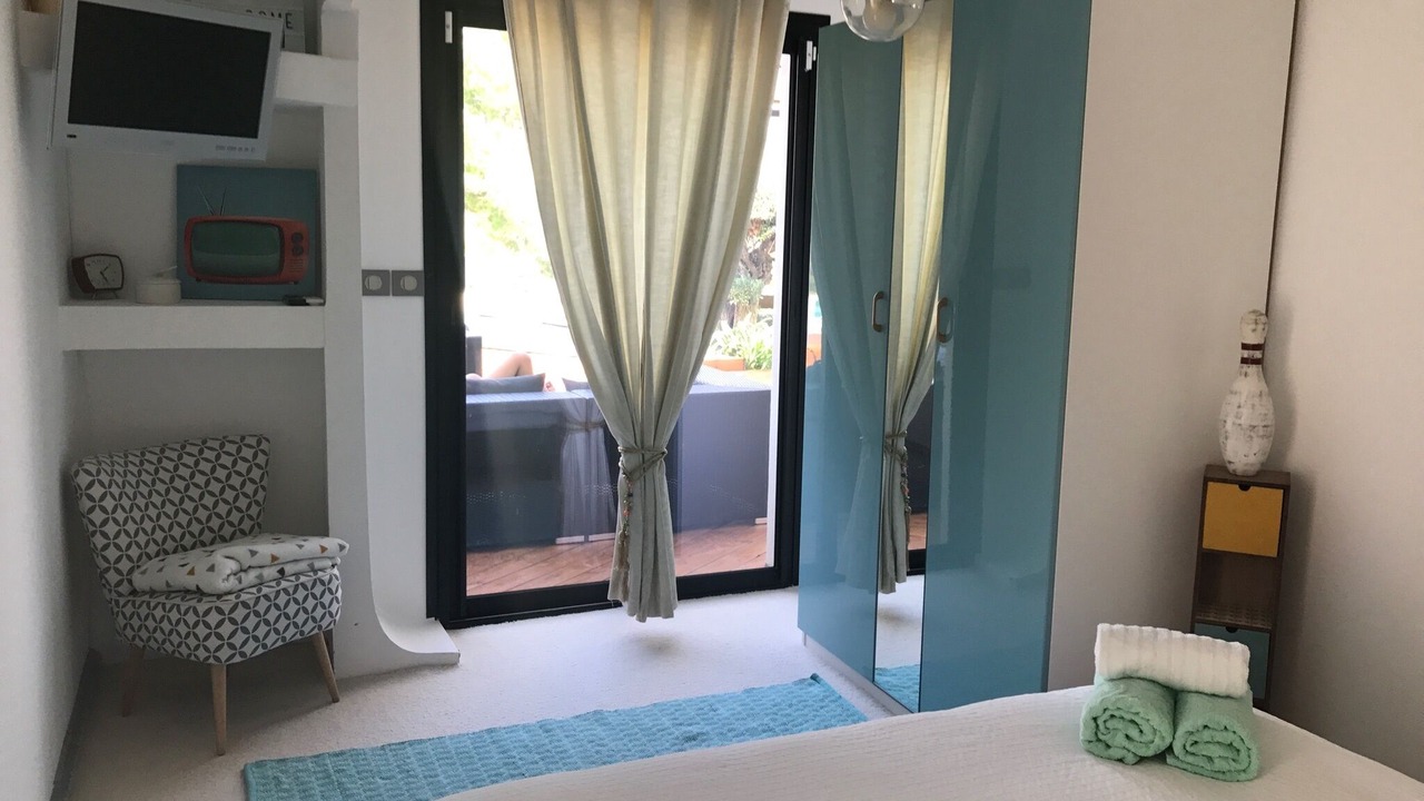Photo of Bedroom in Le Puy-Sainte-Reparade