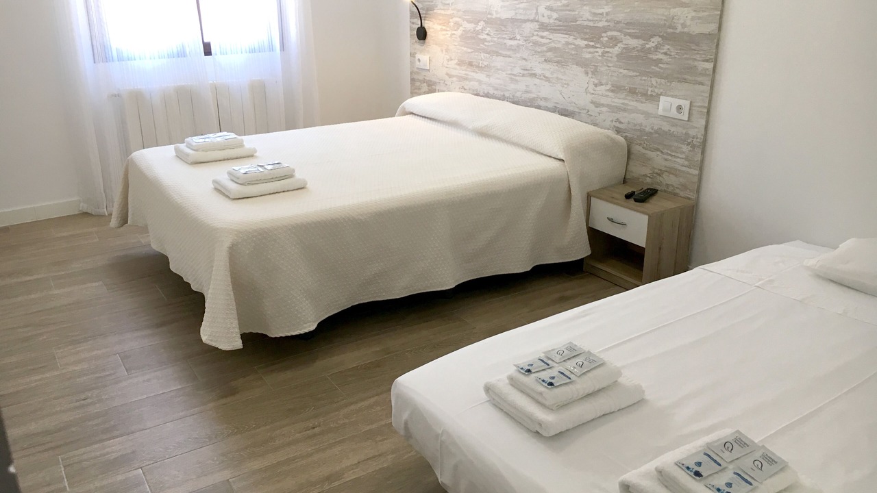 Photo of Bedroom in Siles