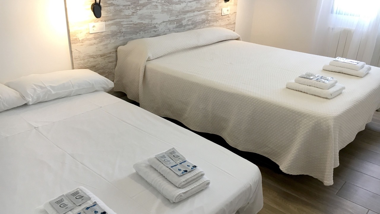 Photo of Bedroom in Siles