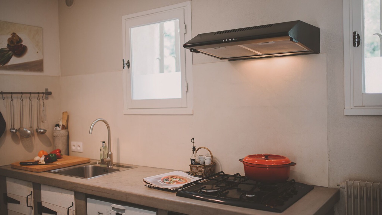 Photo of Kitchen in Arpaillargues-et-Aureillac