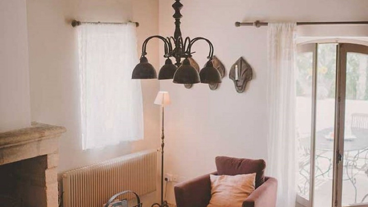 Photo of Livingroom in Arpaillargues-et-Aureillac