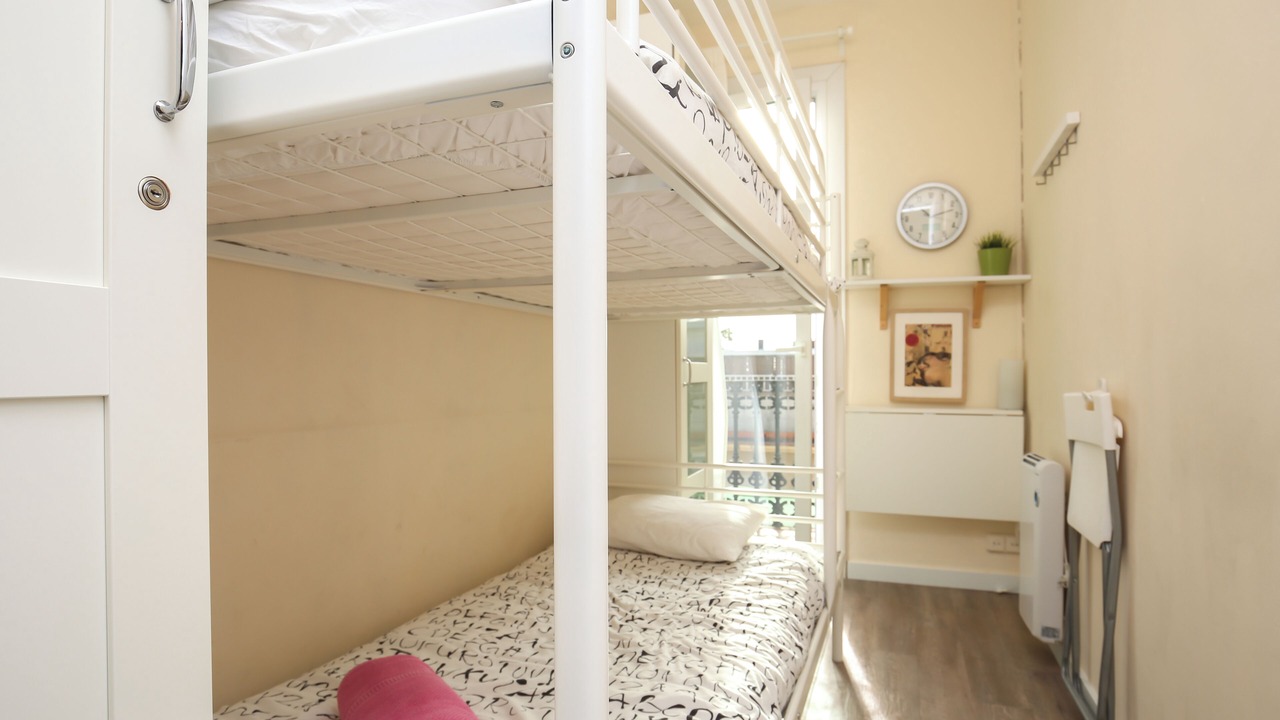 Photo of Bedroom in Sants