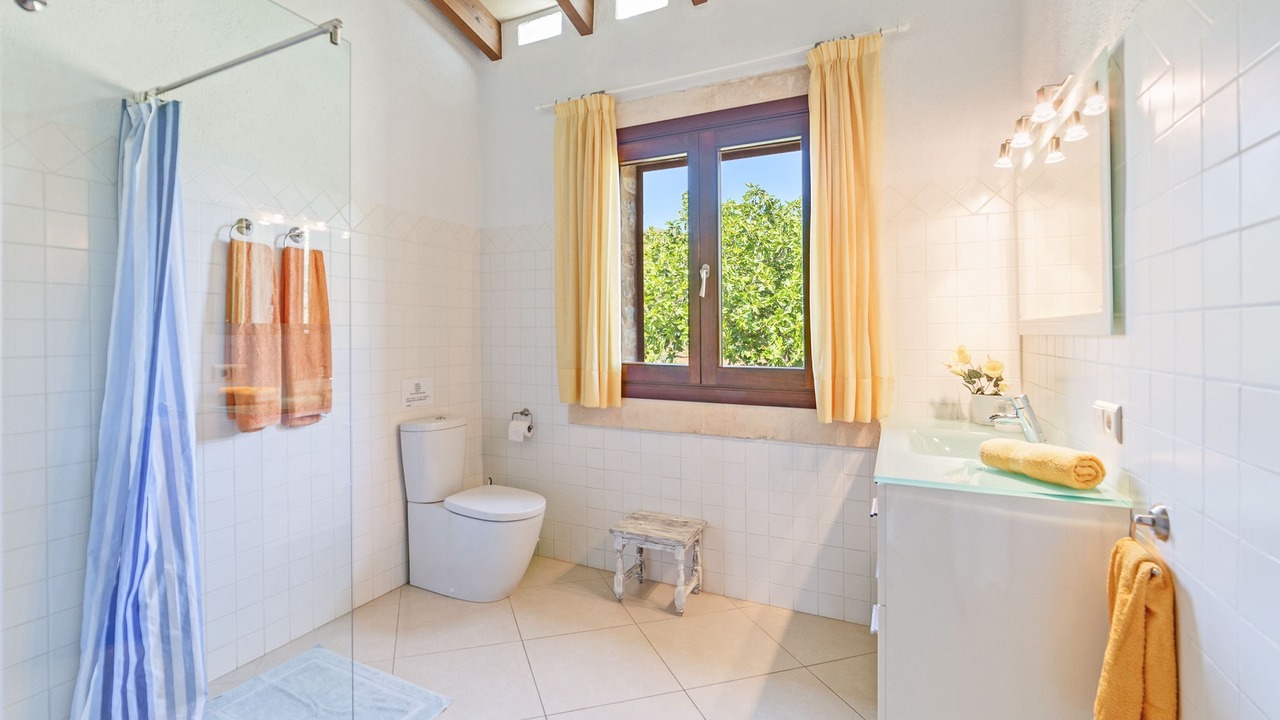 Photo of Bathroom in Capdepera
