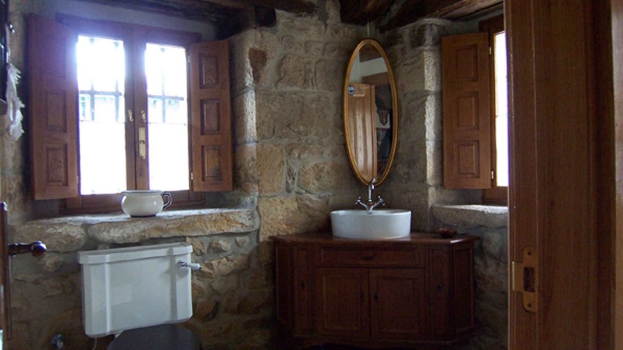 Photo of Bathroom in Hijas