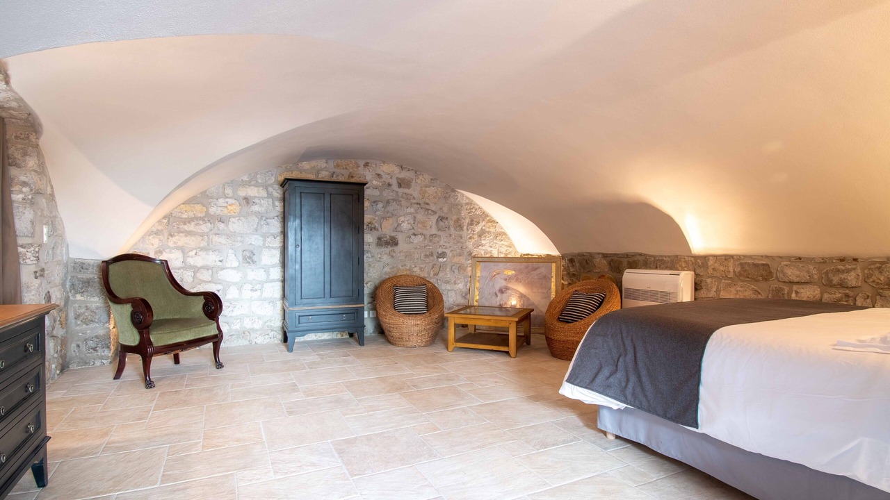 Photo of Bedroom in Casteljau