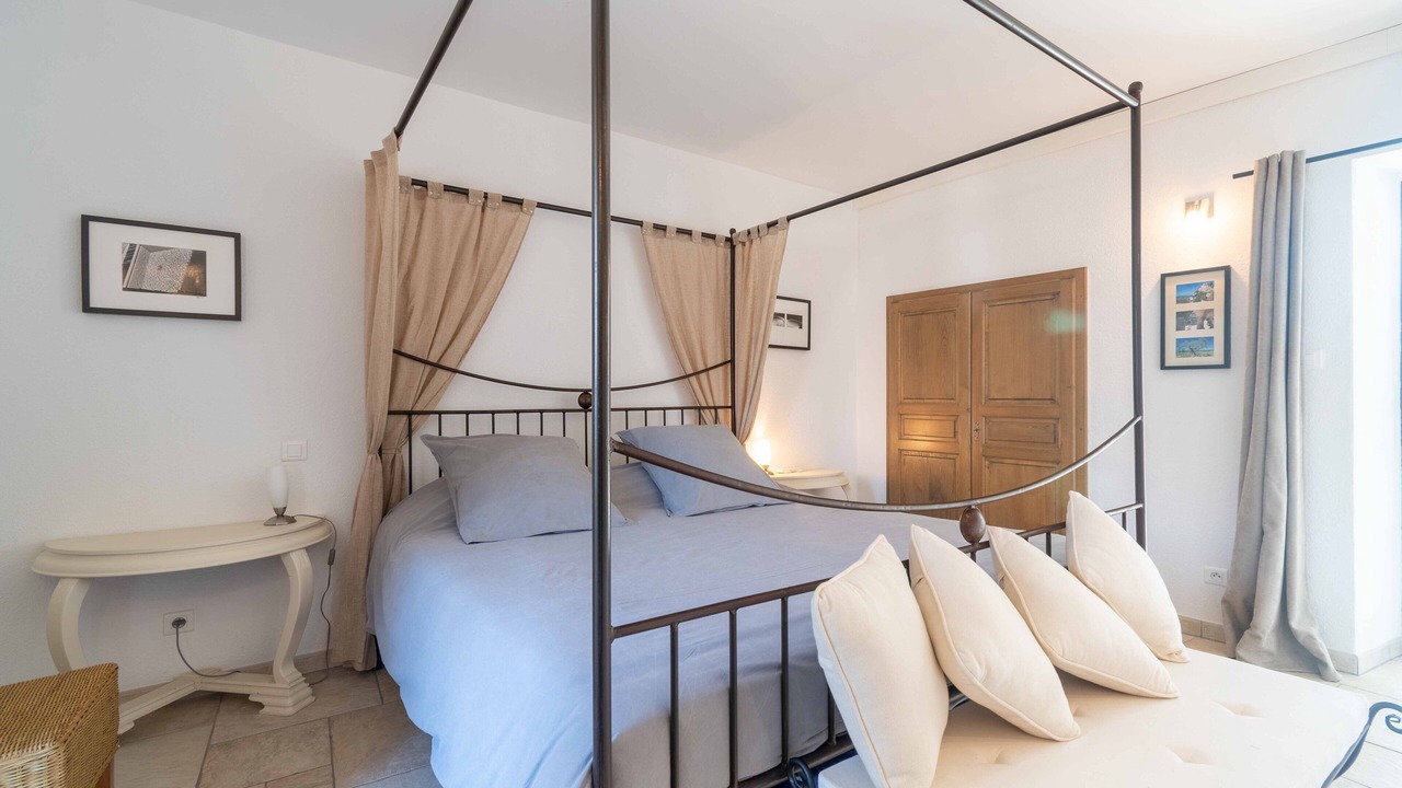 Photo of Bedroom in Casteljau