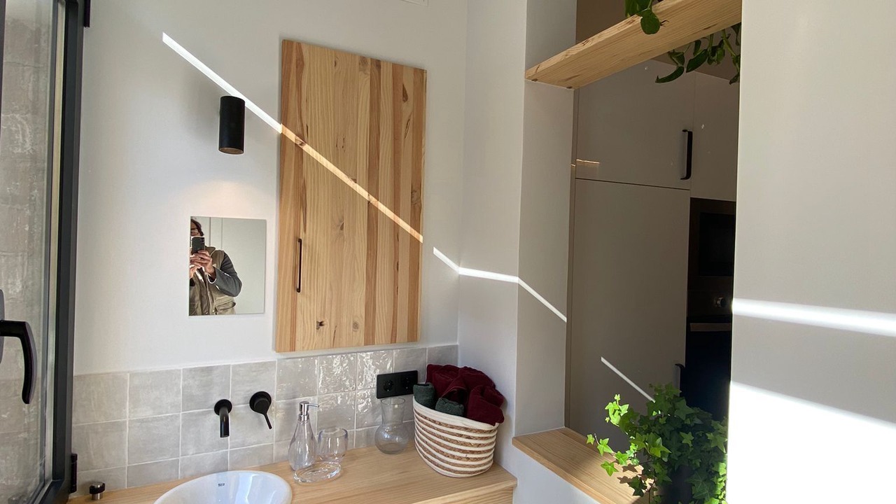 Photo of Bathroom in El Poble-sec