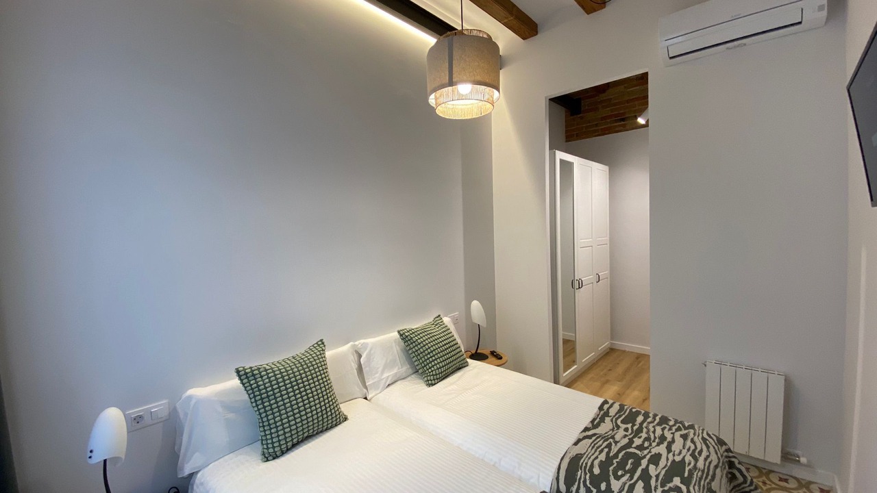 Photo of Bedroom in El Poble-sec