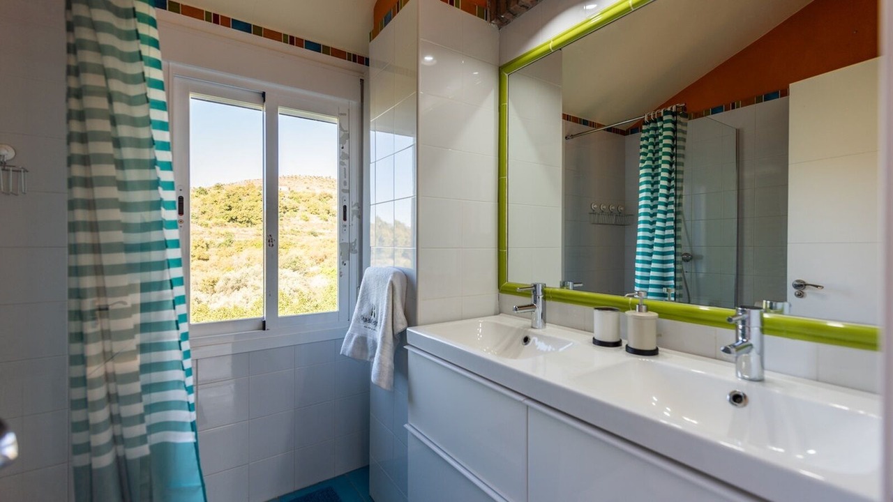 Photo of Bathroom in Campanillas