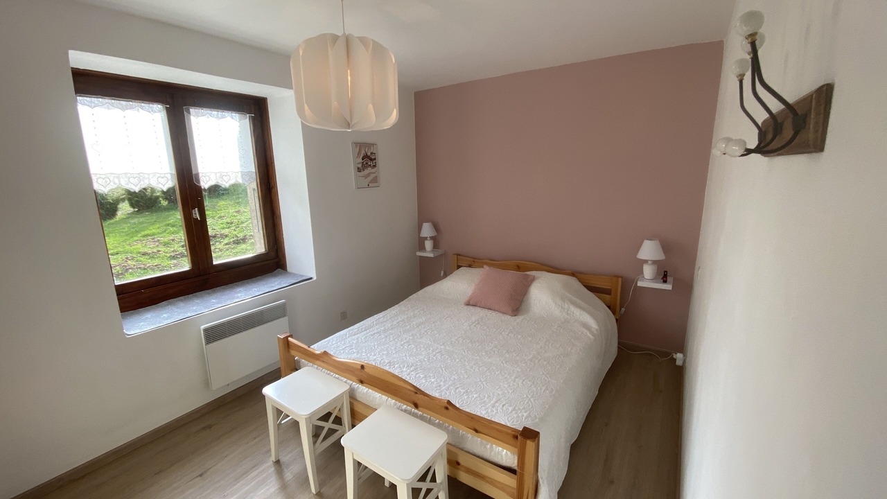 Photo of Bedroom in Morbier