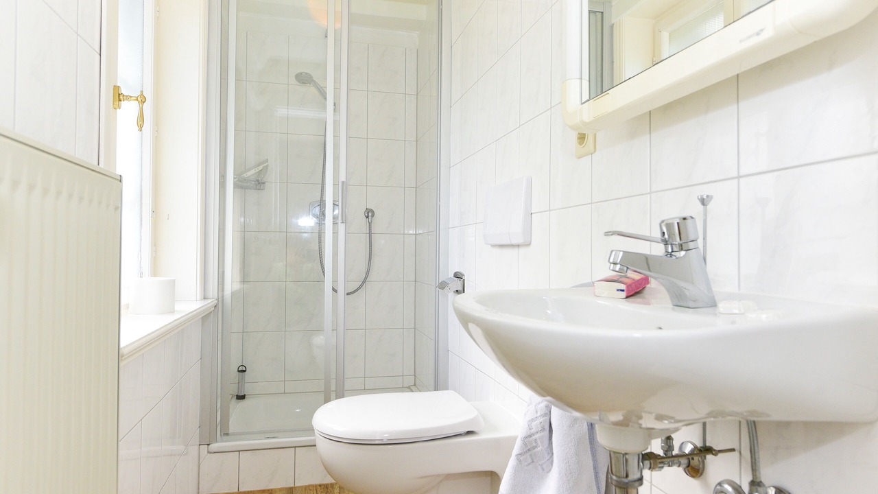 Photo of Bathroom in Suderende