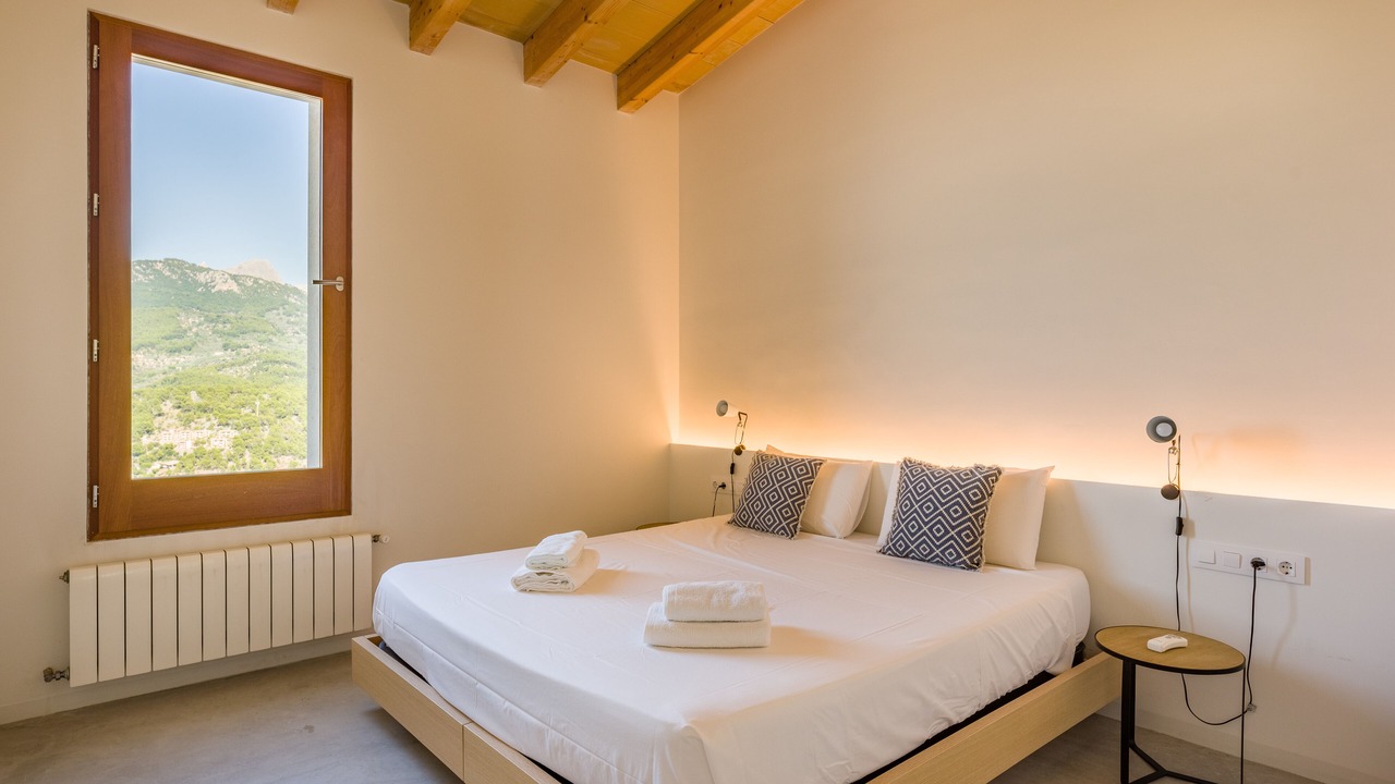 Photo of Bedroom in Soller