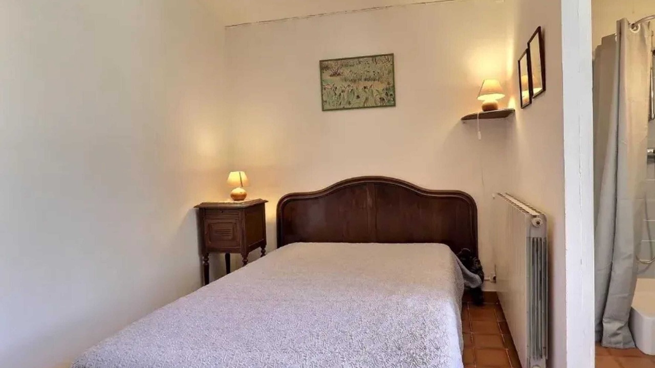 Photo of Bedroom in Arles