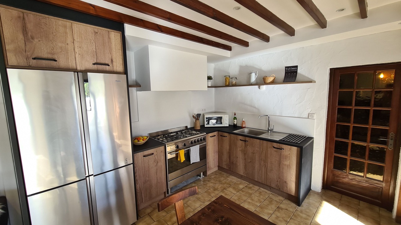 Photo of Kitchen in Campan