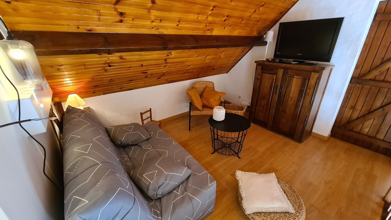 Photo of Livingroom in Campan