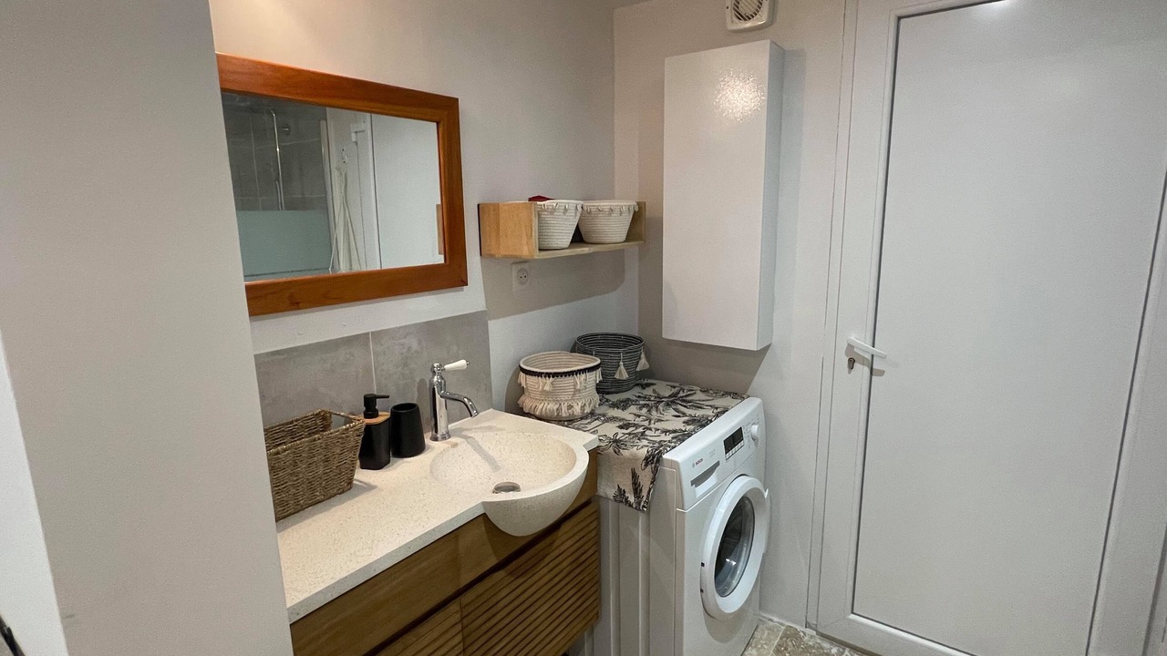 Photo of Bathroom in Garrigues