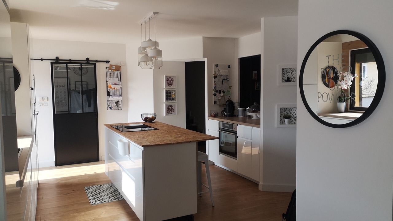 Photo of Kitchen in Saint-Symphorien-d'Ozon