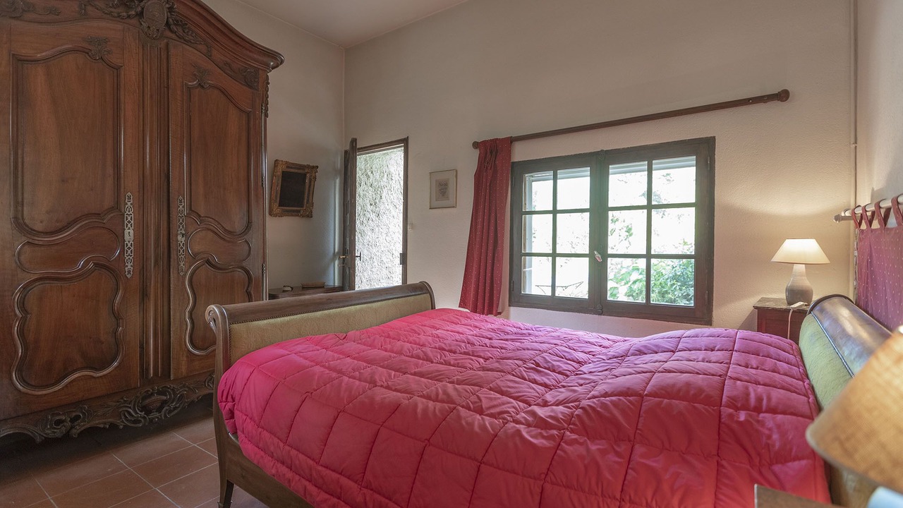 Photo of Bedroom in Saint-Etienne-du-Gres