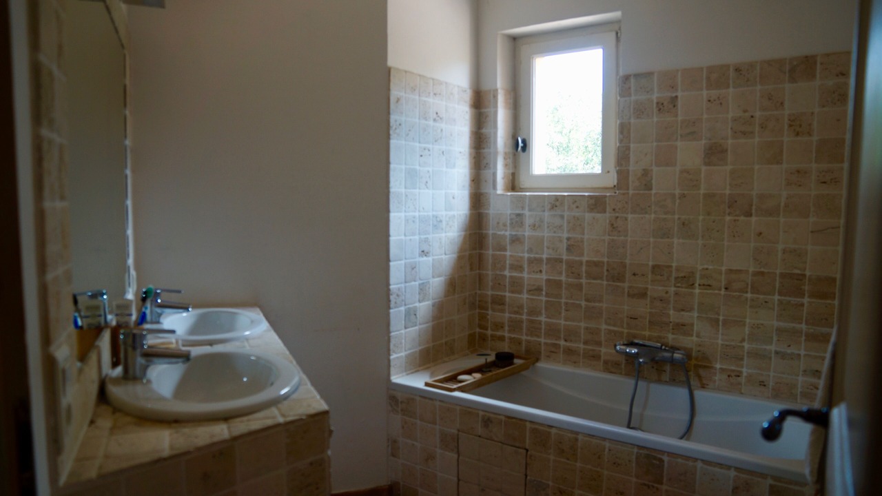 Photo of Bathroom in Croagnes