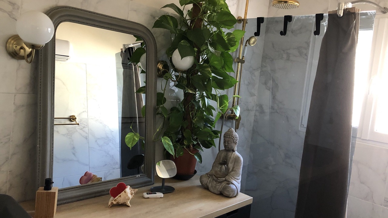 Photo of Bathroom in Tarascon