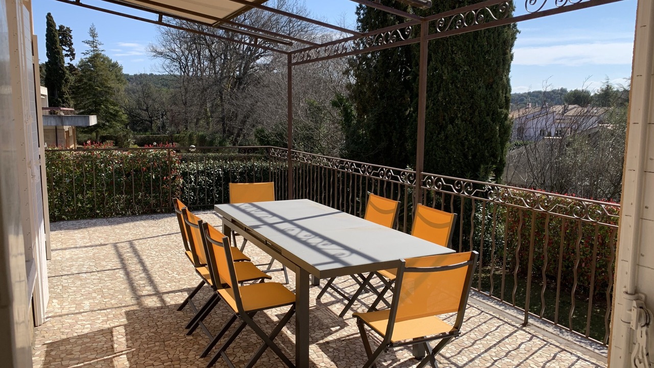 Photo of Outdoor in Est