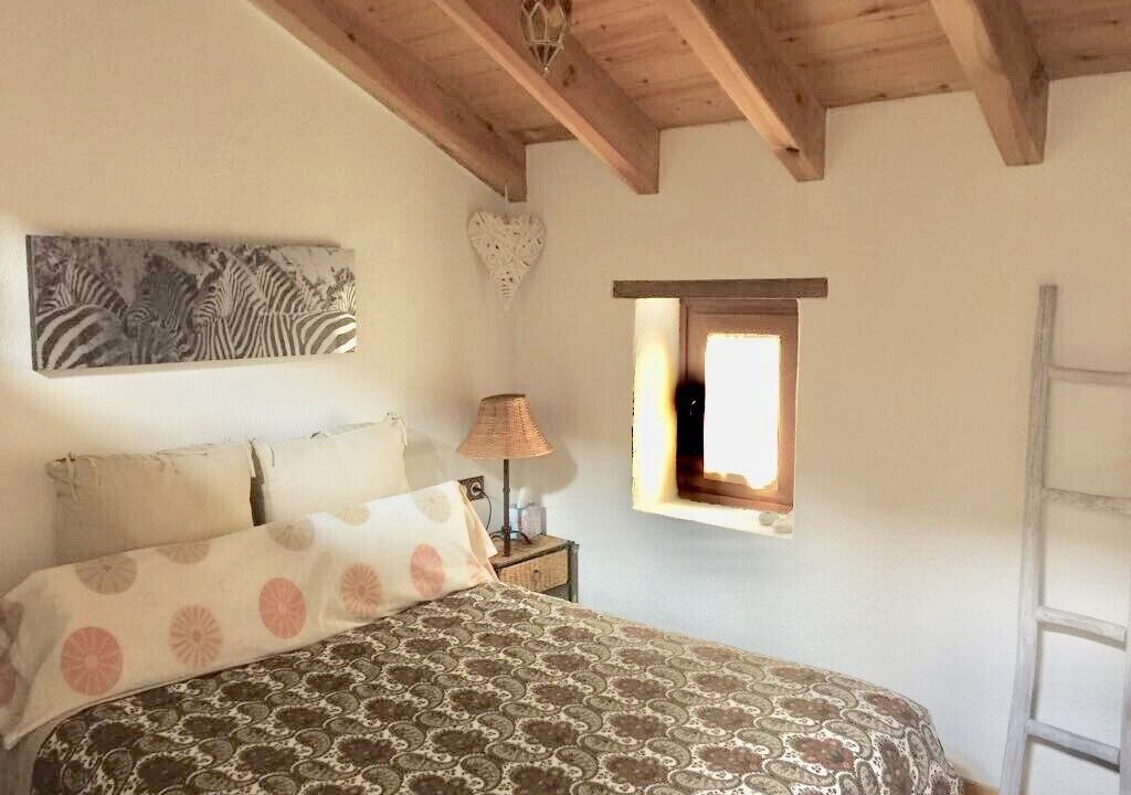 Photo of Bedroom in Planoles