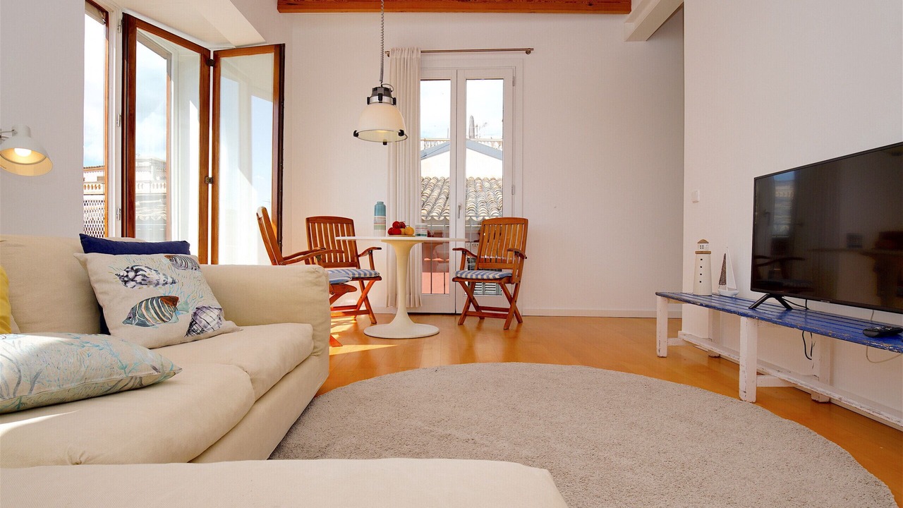 Photo of Livingroom in La Llotja-Born