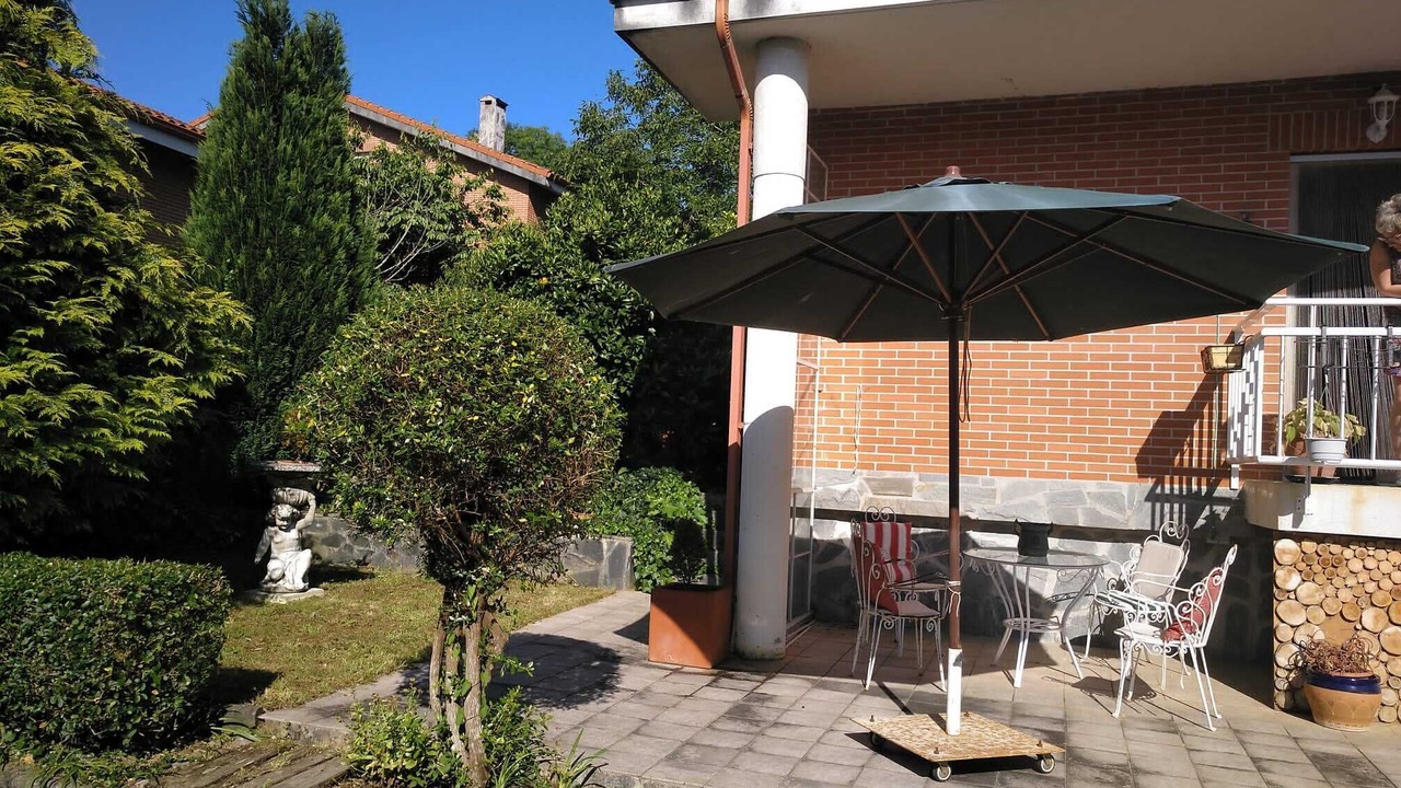 Photo of Patio Balcony in Rasines