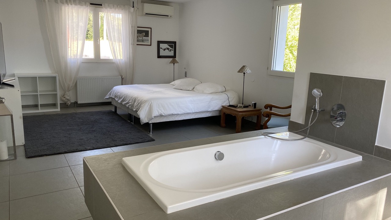 Photo of Bedroom in Saint-Clement-de-Riviere