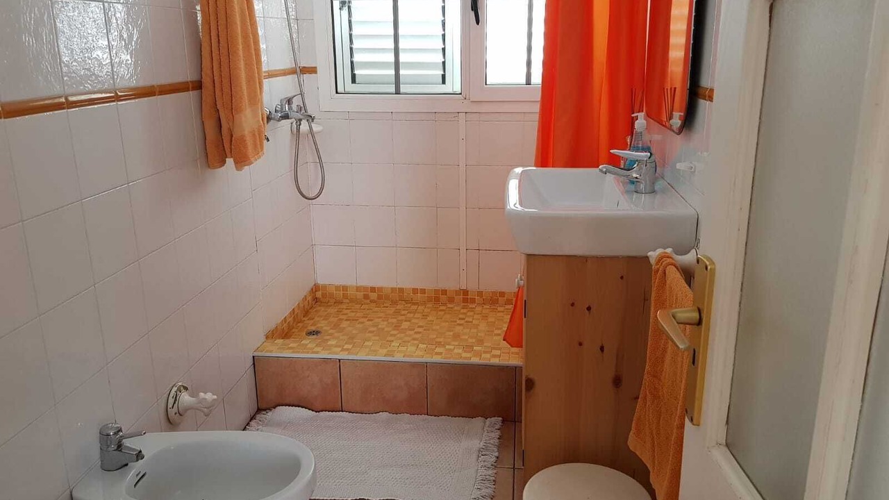 Photo of Bathroom in Teguise