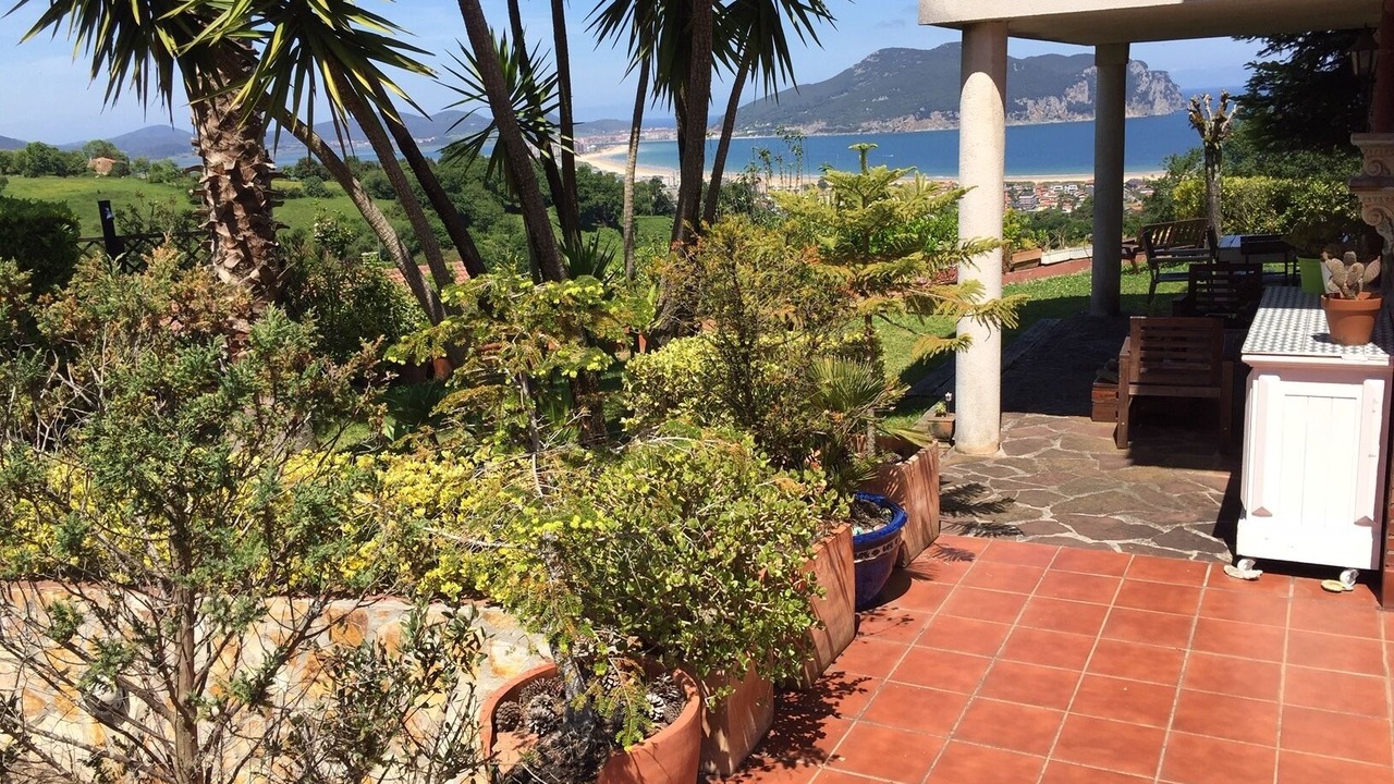 Photo of Patio Balcony in Limpias