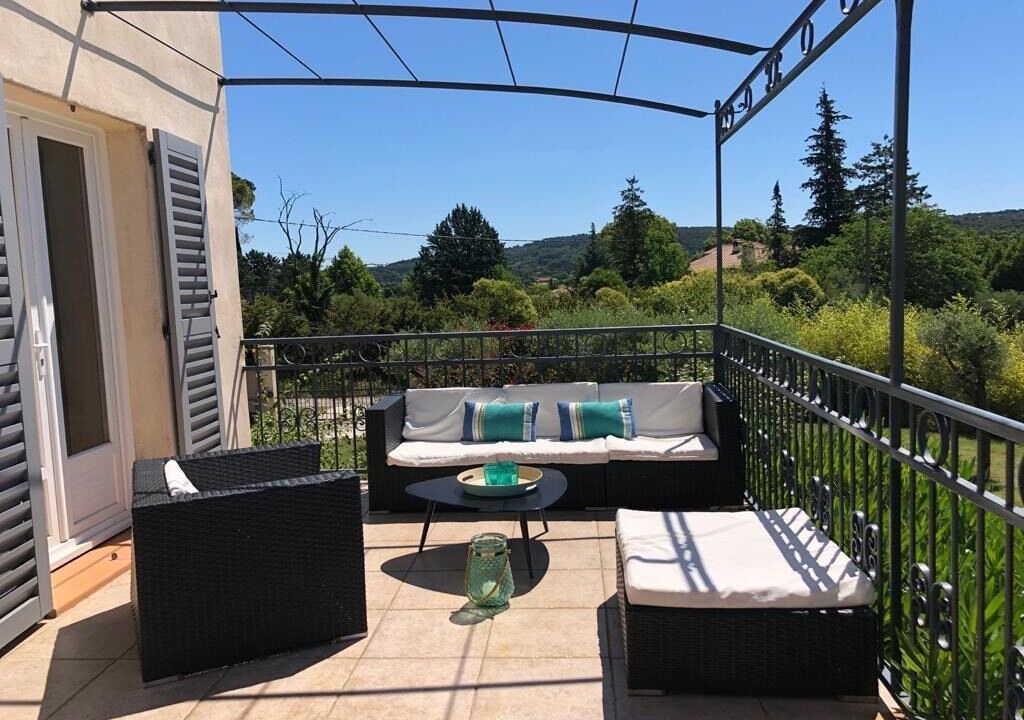 Photo of Patio Balcony in Bouc-Bel-Air