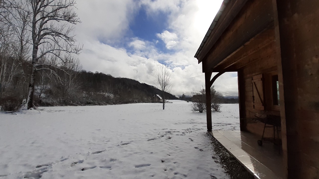 Photo of Outdoor in Onoz