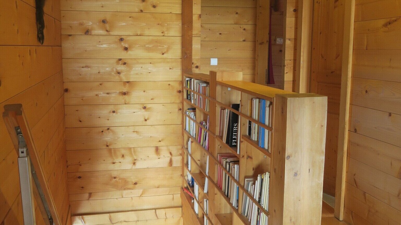 Photo of Others in Onoz