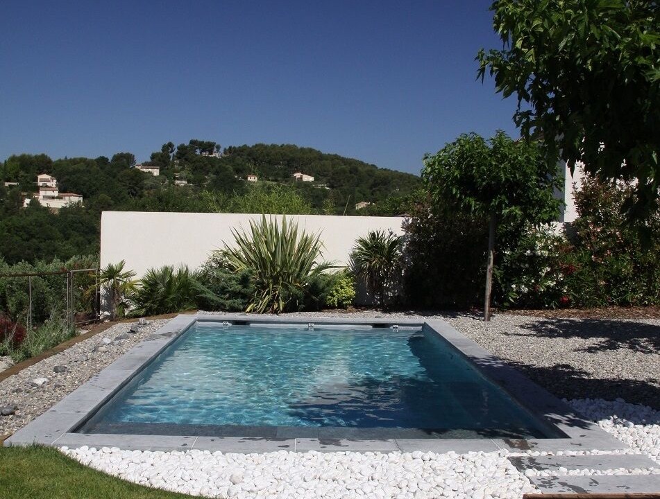 Photo of Outdoor in Eguilles