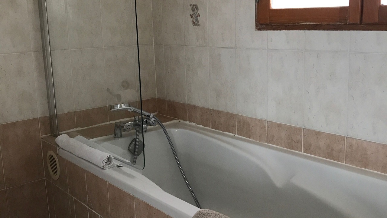 Photo of Bathroom in Menerbes