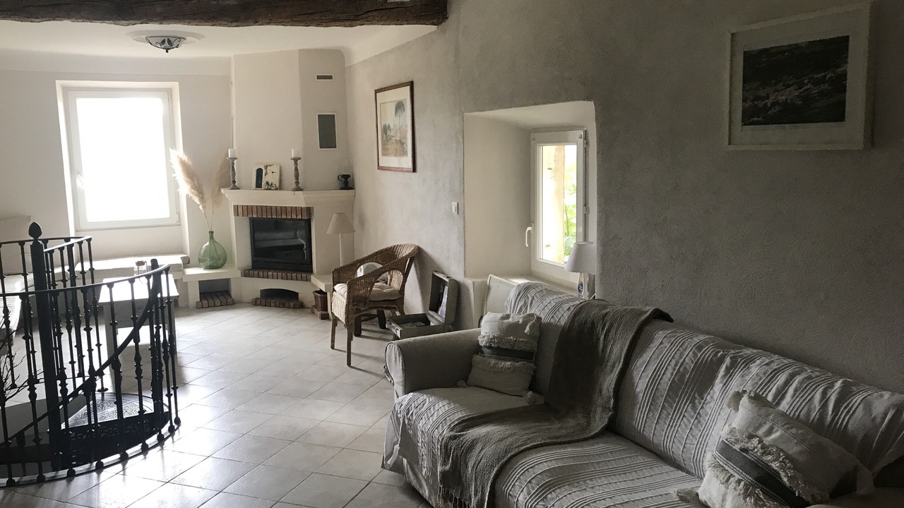 Photo of Livingroom in Menerbes