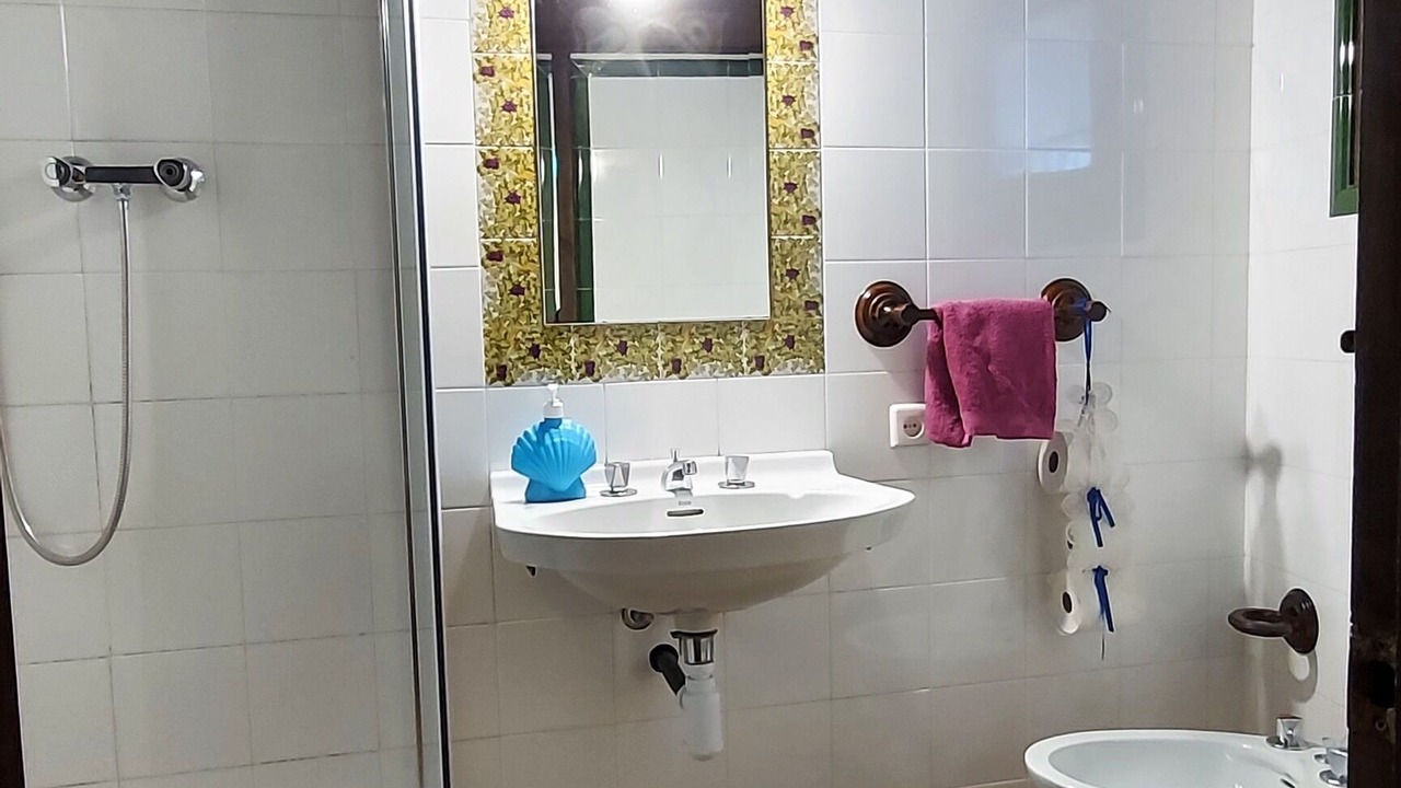 Photo of Bathroom in Llaes