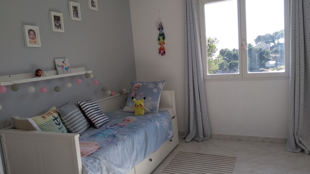 Photo of Bedroom in Ensues-la-Redonne