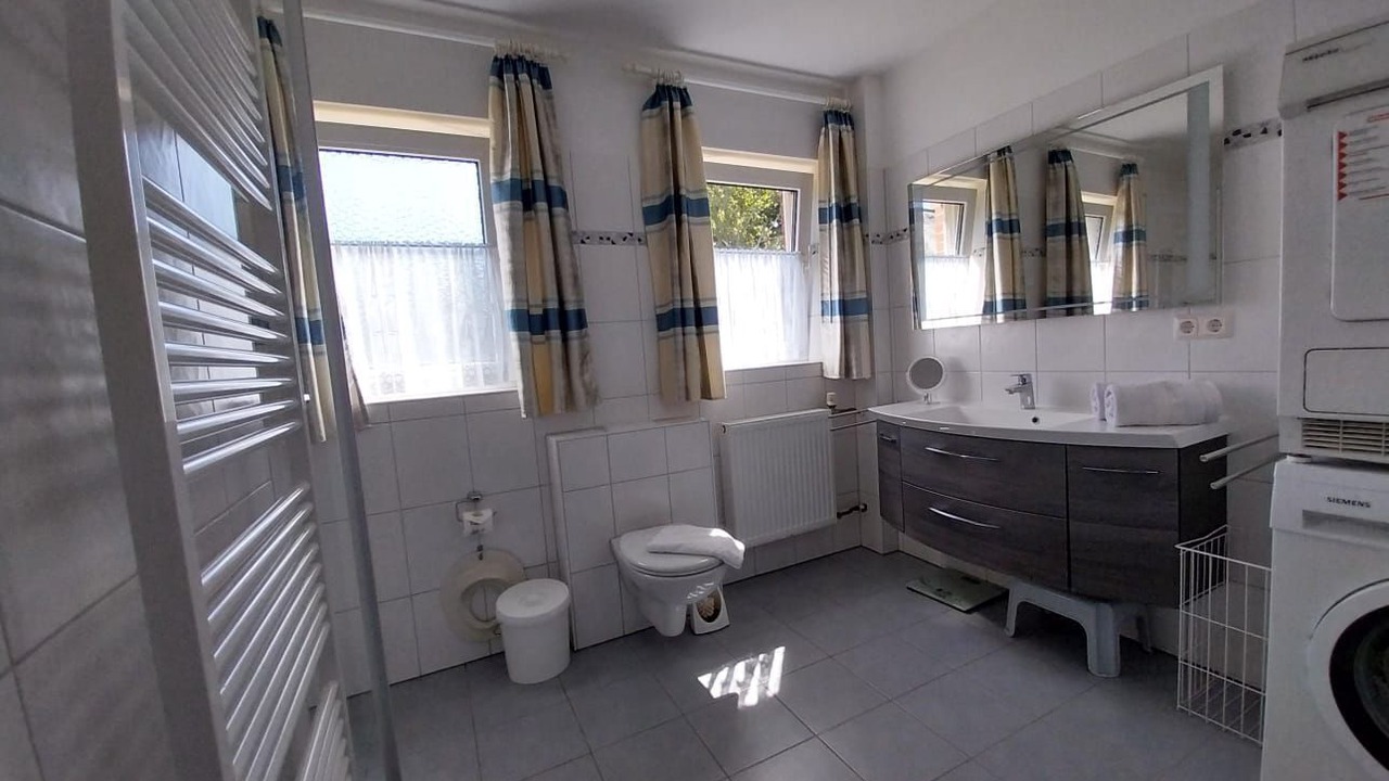 Photo of Bathroom in Goting