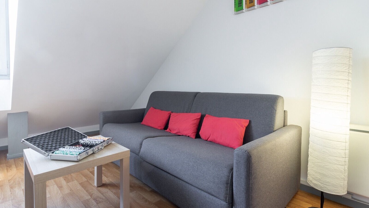 Photo of Livingroom in Genos