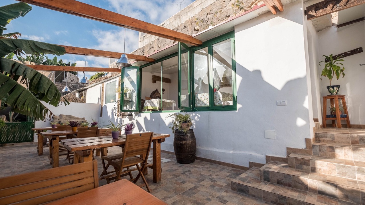 Photo of Outdoor in Alcala