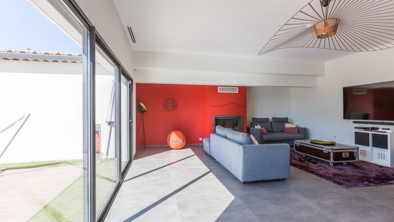 Photo of Livingroom in Le Puy-Sainte-Reparade