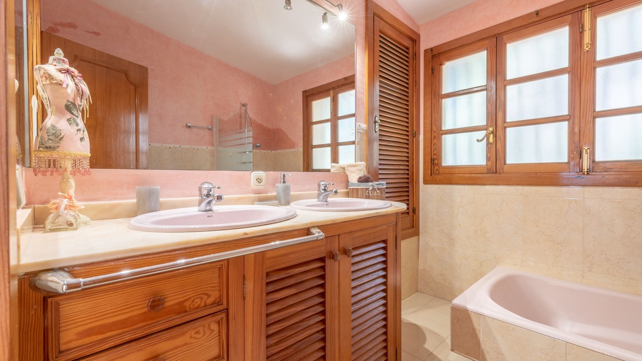 Photo of Bathroom in Costa d'en Blanes