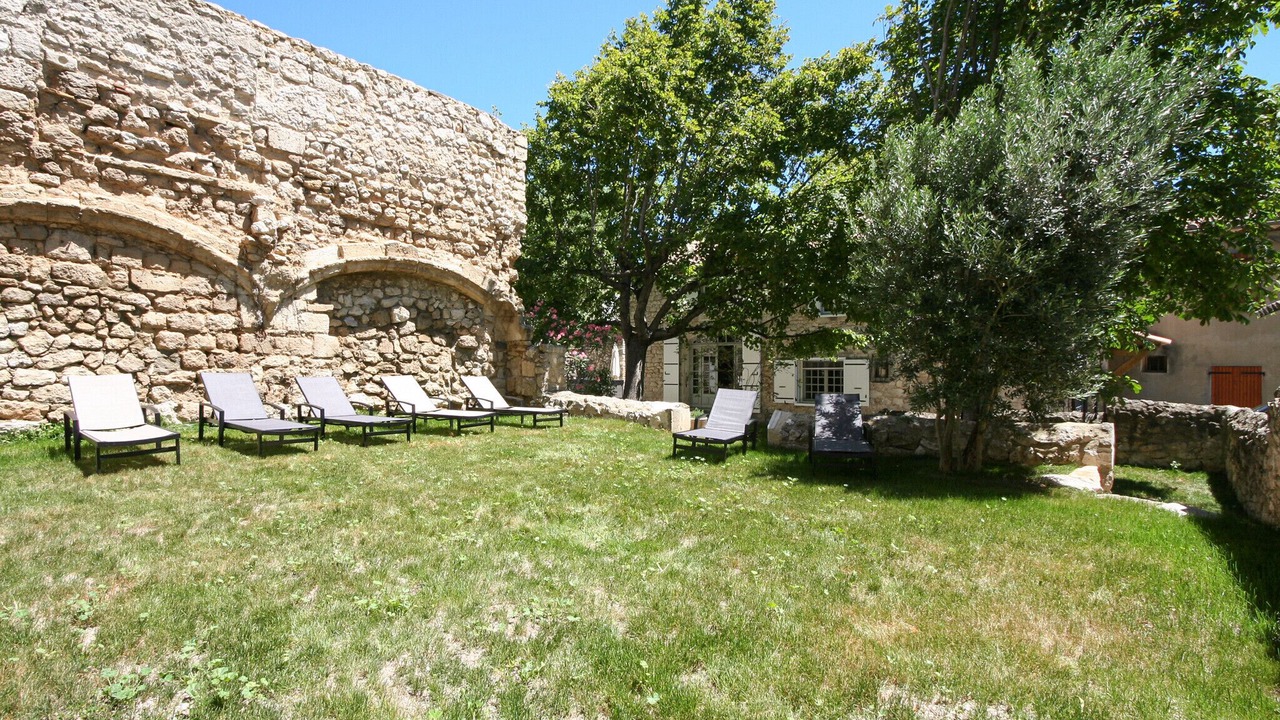 Photo of Outdoor in La Garde-Adhemar