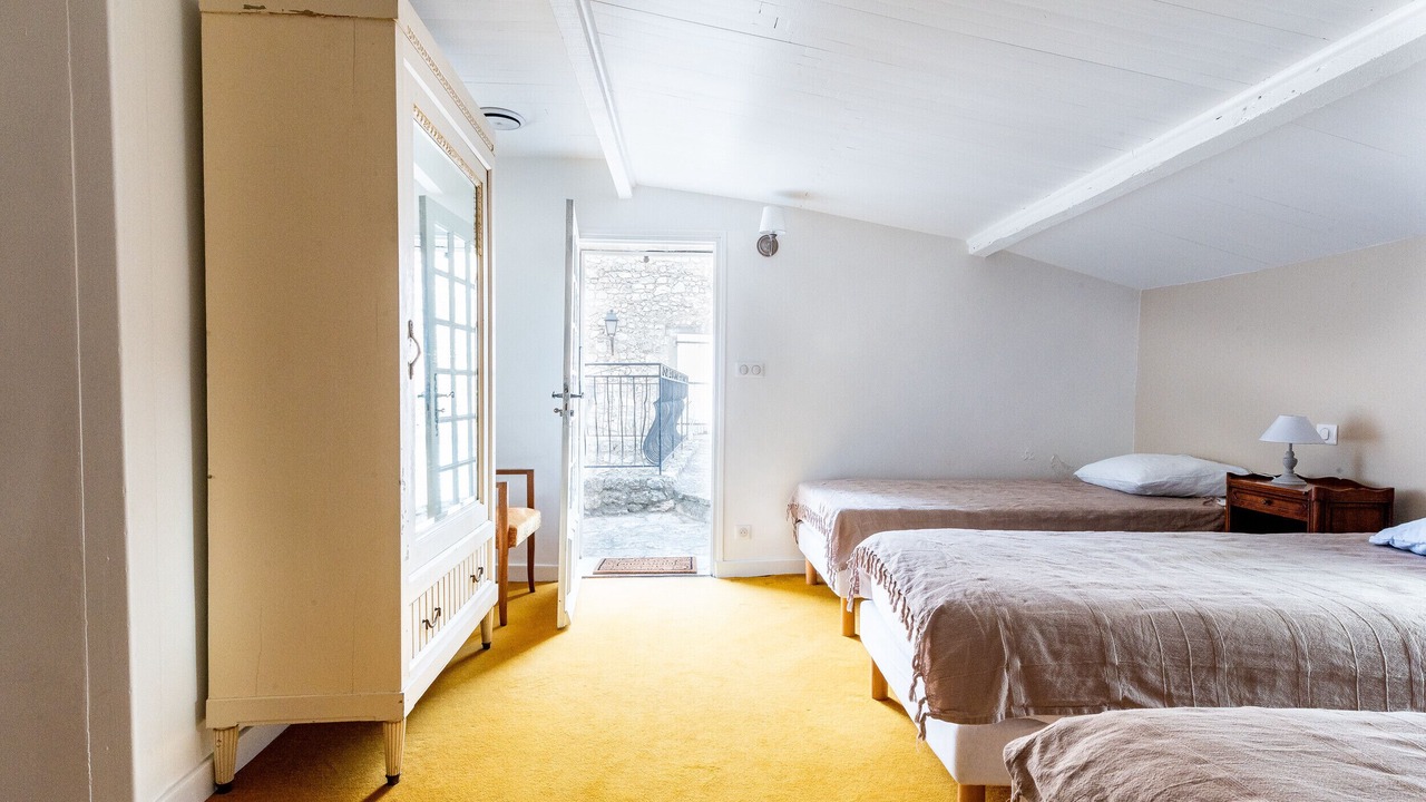 Photo of Bedroom in La Garde-Adhemar