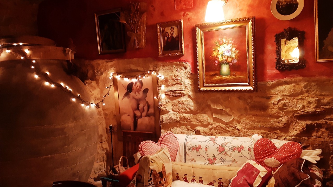Photo of Others in Valeria