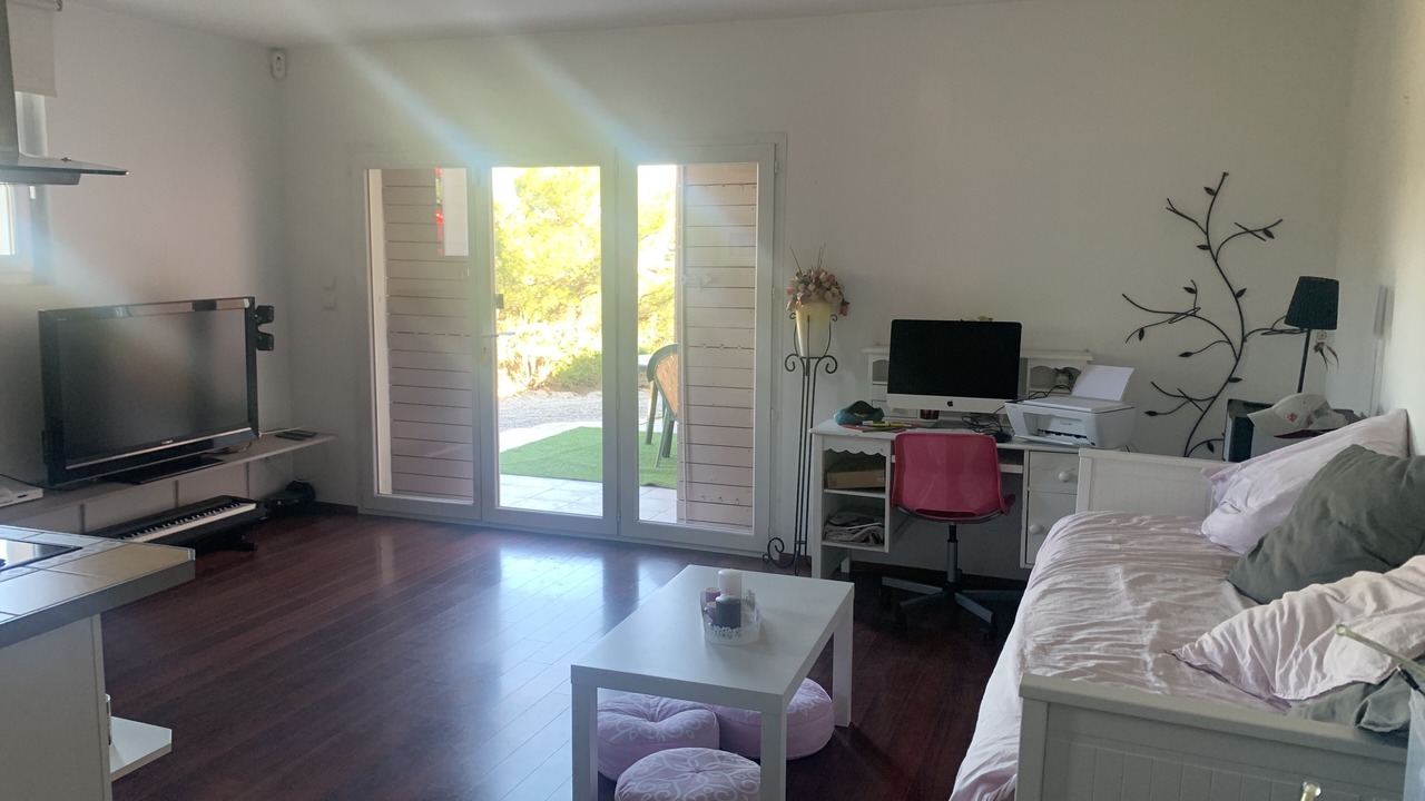 Photo of Bedroom in Venelles