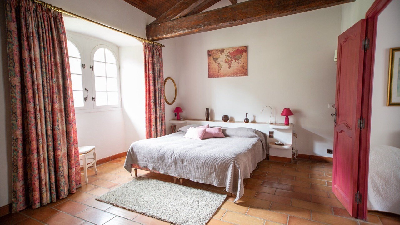 Photo of Bedroom in Ganges