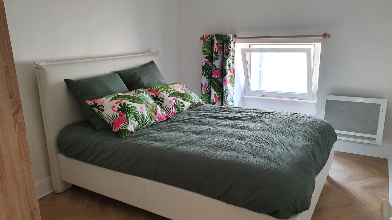 Photo of Bedroom in Nimes City Centre